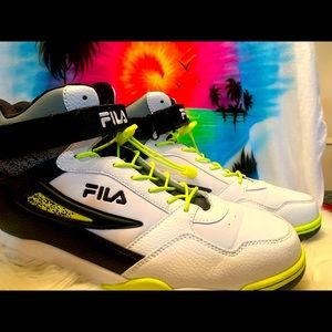 FILA multiverse size 12
